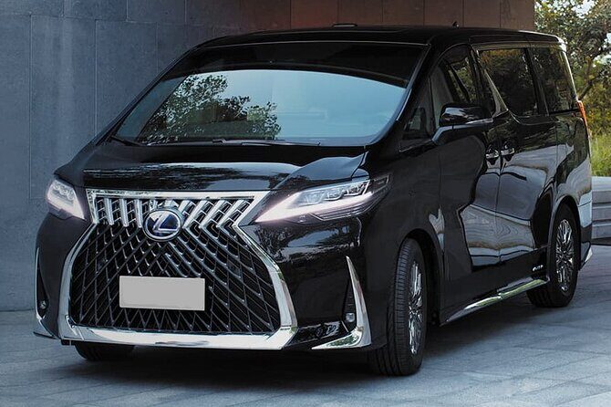 Private Transfer: Hong Kong Airport HKG to Hong Kong City in Luxury Van - In-Depth Look at the Private Transfer Experience