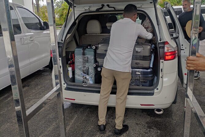 Private transfer in punta cana and bavaro - A Practical and Comfortable Start to Your Punta Cana Trip