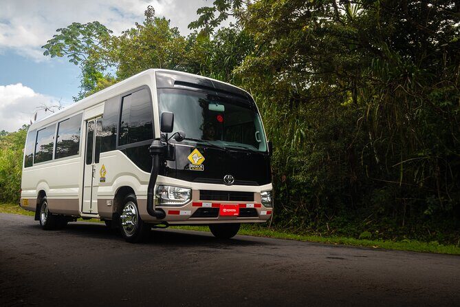 Private Transfer Int. Airport Liberia To La Fortuna From 7 to 10 passengers - A Practical and Personalized Way to Start Your Costa Rican Adventure