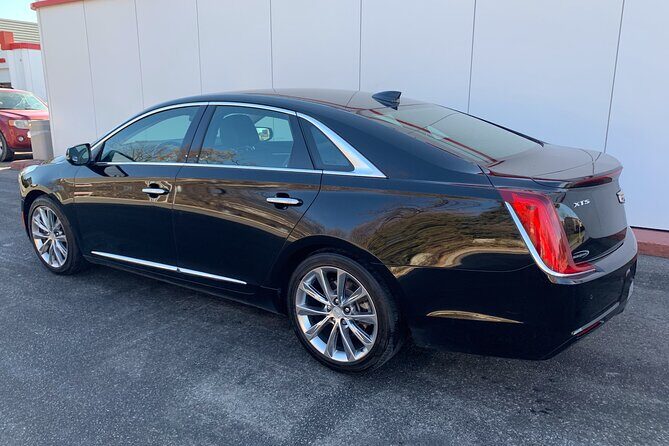 Private Transfer Montreal Airport (YUL) to Montreal Downtown - Max 3 passengers - A Detailed Look at the Private Montreal Airport Transfer