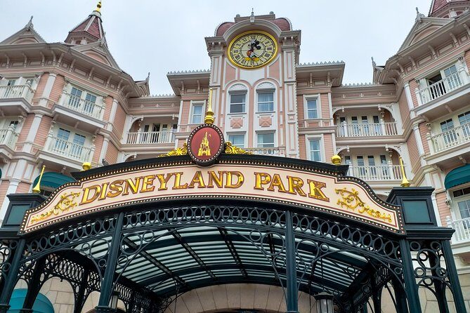 Private Transfer Orly Airport ORY & Disneyland Paris - Who Should Consider This Service?