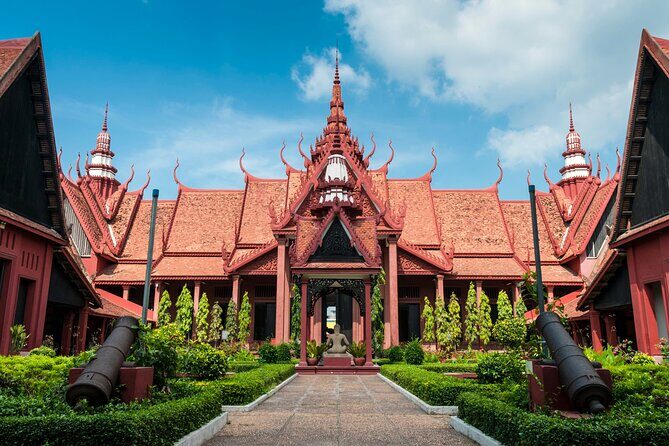 Private Transfer: Phnom Penh Airport to Phnom Penh City - Who Should Consider This Service?