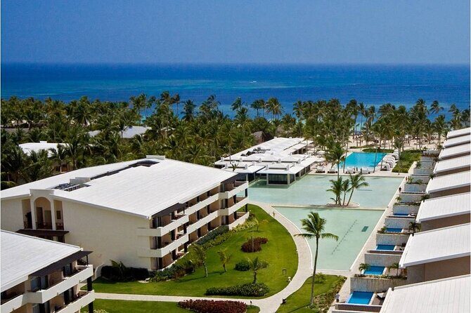 Private Transfer Punta Cana Airport to/from Catalonia Royal Bavaro - What Travelers Are Saying