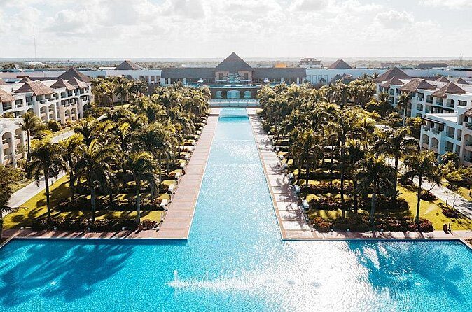 Private Transfer Punta Cana Airport to/from Hard Rock Punta Cana - Why Travelers Love This Service