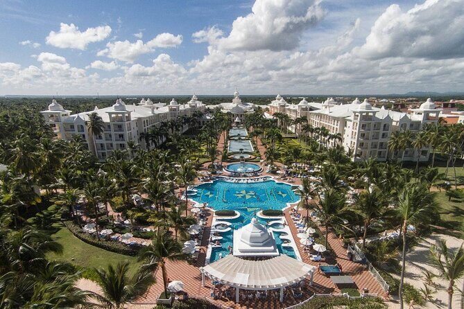 Private Transfer Punta Cana Airport to from Riu Palace Punta Cana - Quick Overview of the Private Transfer Service