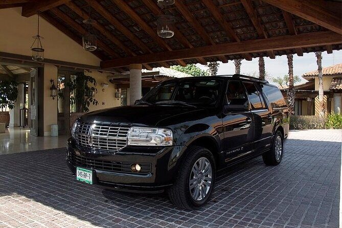 Private transfer round trip Puerto Vallarta Airport To Hotel In Luxury Vehicle - Key Points