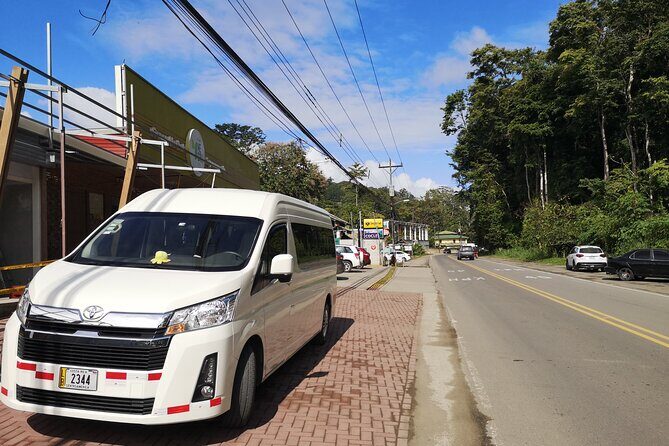 Private Transfer: San José Airport to Puerto Viejo / Cahuita - Key Points