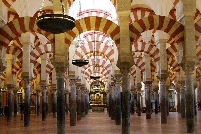 Private Transfer Seville to Granada with a Tour of Cordoba/Mosque - Who Will Love This Tour?