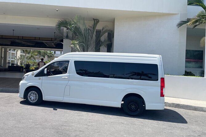 Private transfer SJD Airport to San Jose del Cabo Hotels One Way - Quick Overview