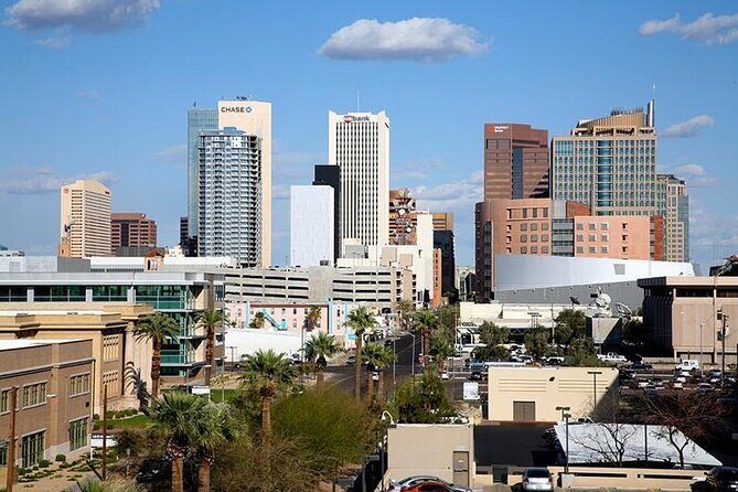 Private Transfer: Sky Harbor Airport PHX to Phoenix by Luxury SUV - How This Transfer Compares to Other Options