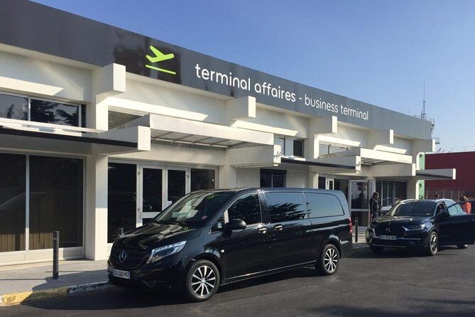 Private transfer Sorrento to Naples Airport OR Naples to Sorrento - Key Points