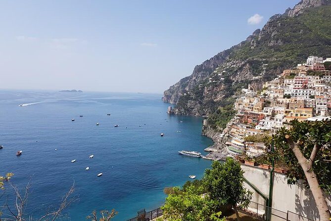 Private transfer SORRENTO to NAPLES or reverse with 3 hours stop in Pompeii - The Itinerary: What to Expect