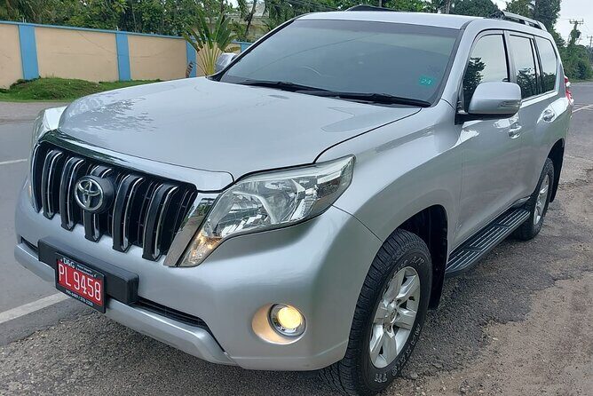 Private Transfer to Hotels in MoBay from Montego Bay Airport - Who Should Consider This Service?