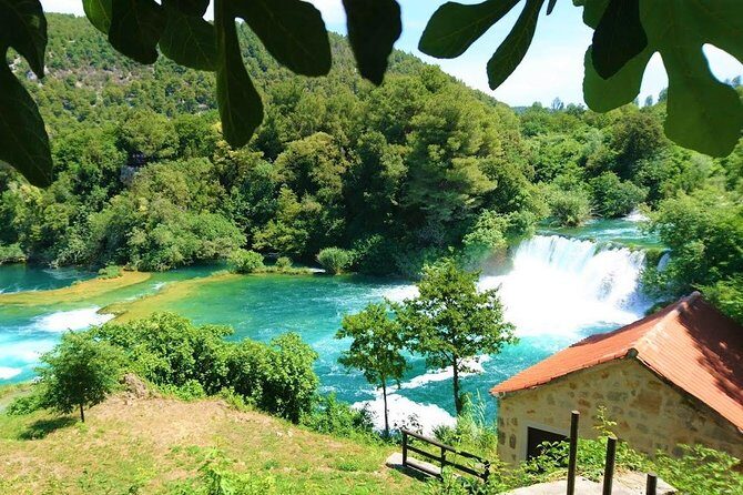 Private transfer to Krka waterfalls and back from Split or Trogir - Key Points