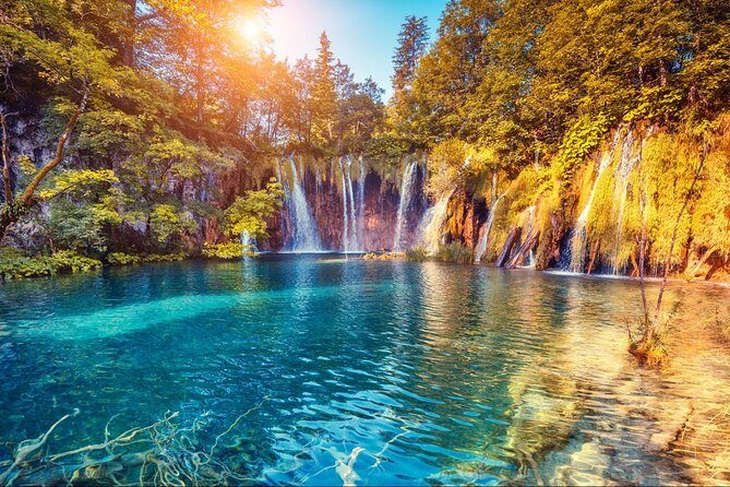 Private transfer - tour from Zagreb (Airport) to Split via Plitvice Lakes - Key Points