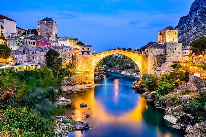 Private Transfer - Tour Split to Dubrovnik included stop in Mostar Town - Analyzing the Price and Value