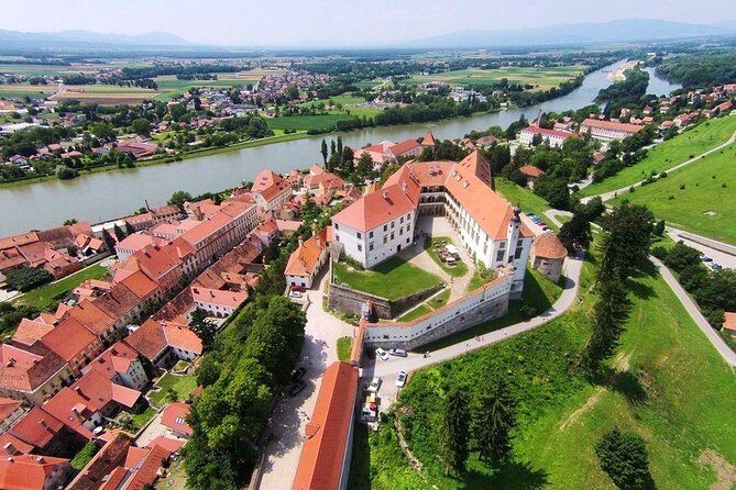 Private transfer Zagreb to Split or Split to Zagreb - FAQ