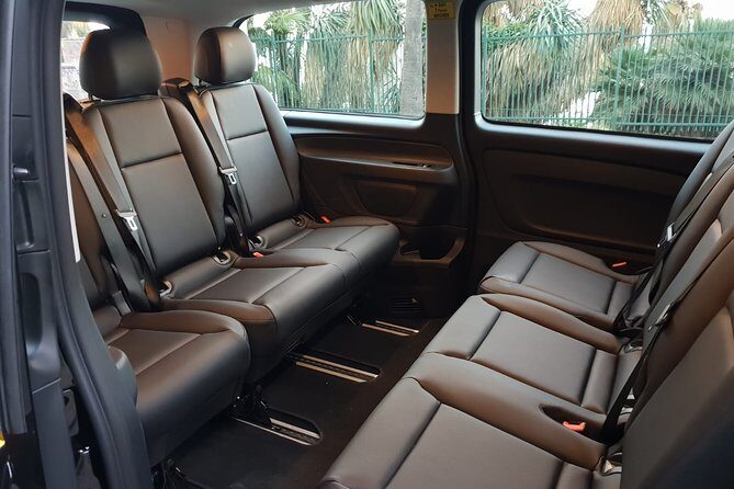 Private Transfers From Barcelona Sants Train Station to Barcelona Cruise Port - FAQ