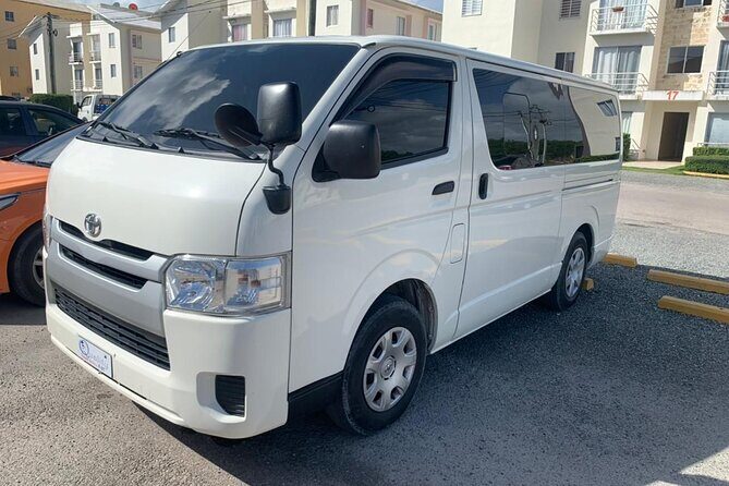 Private Transfers  Punta Cana Airport to Bávaro Hotels - In-Depth Look at the Tour Experience