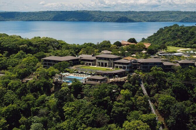 Private Transport Arenal to Papagayo - Premium Service VIP - Exploring the Details of this Private Transfer from La Fortuna to Papagayo