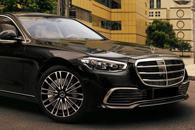 Private Transport from Brisbane Airport to Brisbane City - Booking and Meeting Details