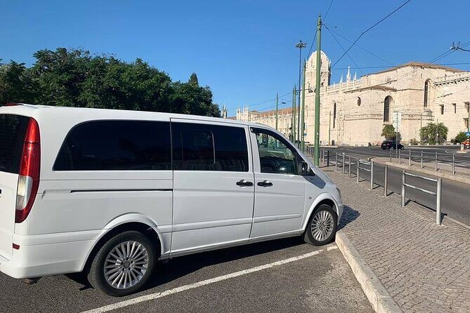 Private Transport from the Airport to the Center of Lisbon - Possible Drawbacks and Considerations