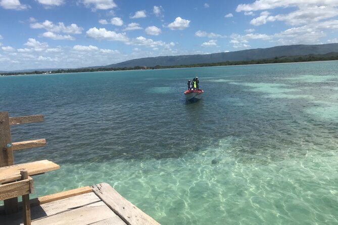 Private Transportation from Montego Bay to Appleton Estate & Pelican Bar - Authentic Experiences and the Value of Small Group Travel