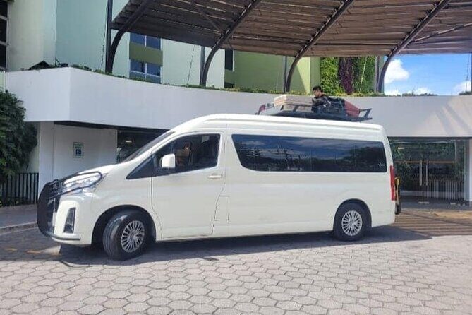 Private Transportation from Punta Cana Airport to Bávaro Hotels - What to Expect from the Punta Cana to Bávaro Private Transfer