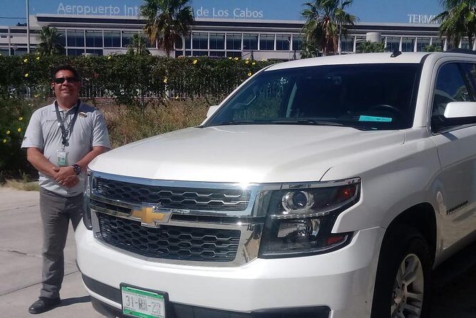 Private Transportation in cabo (Airport and City) - An In-Depth Look at the Private Transfer Experience in Los Cabos