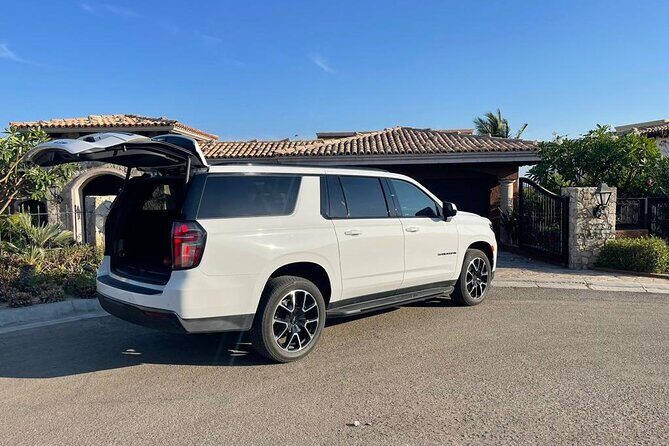 Private transportation to all hotels in Los Cabos. - Key Points