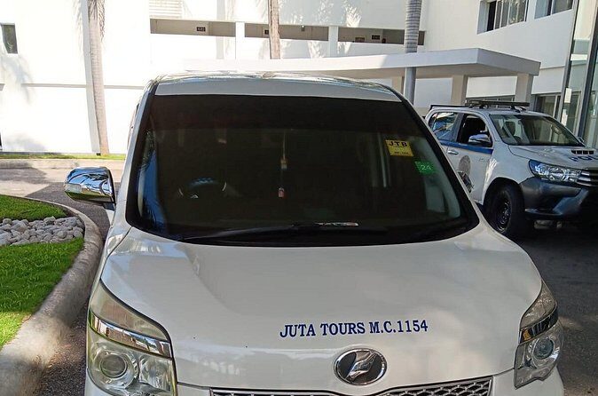 Private Transportation to and from Montego Bay Airports or Hotels - Authentic Experiences & Customer Feedback