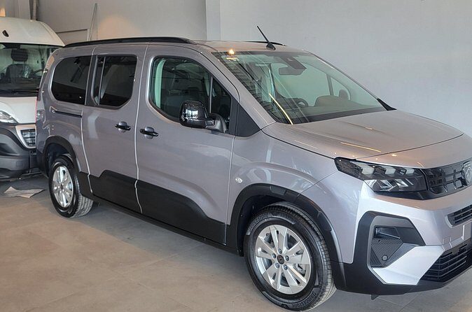 Private Trasnportation to Puerto Escondido or Huatulco - Traveling with Children or Family Groups