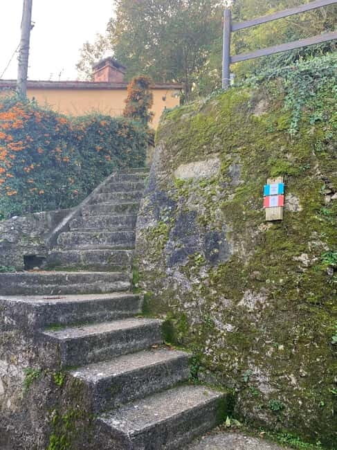 Private trekking of the 3 Towers with aperitif at Loggia - Key Points