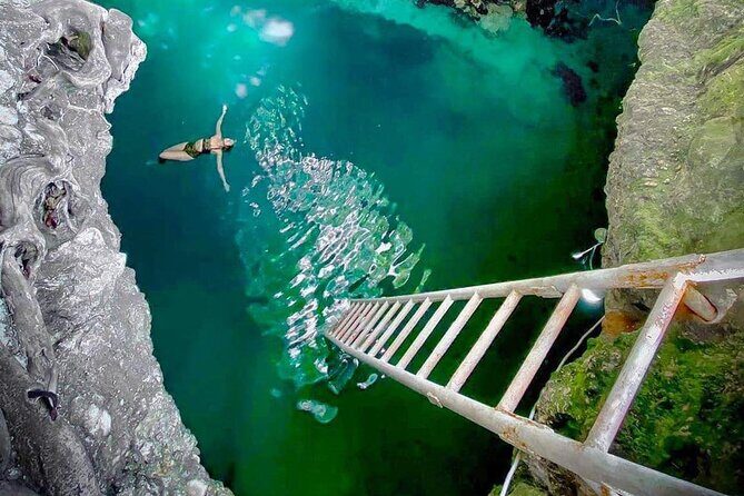 Private Trip to Blue Hole Mineral Springs, Negril & Ricks Café - Key Points