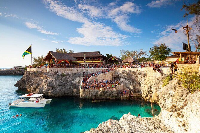 Private Trip to Blue Hole Mineral Springs, Negril & Ricks Café - Who Should Book This Tour?