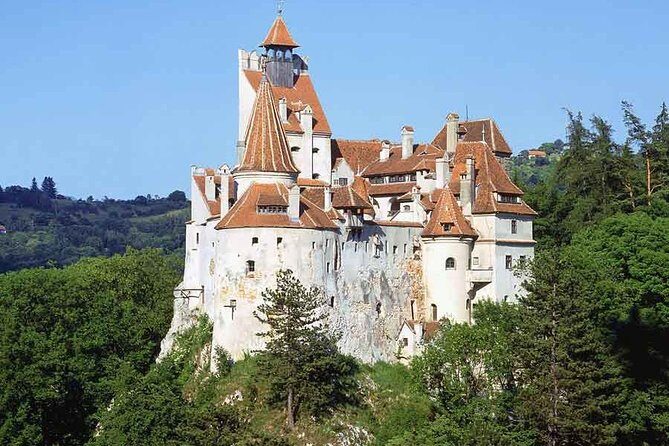 PRIVATE Trip to Dracula's Castle and Peles Castle from Bucharest - An In-Depth Look at the Romania Castle and Town Tour