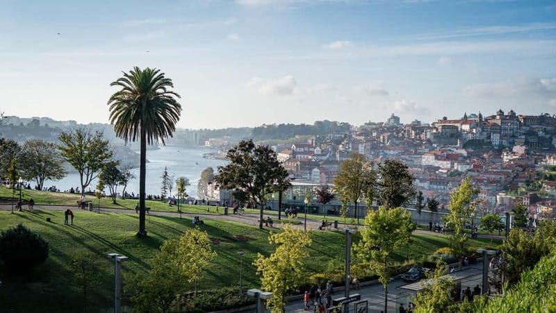 Private Trip to Porto with Tuktuk Tour in a Classic Ford T - Exploring Porto in a Day: A Private Tuktuk and SUV Adventure