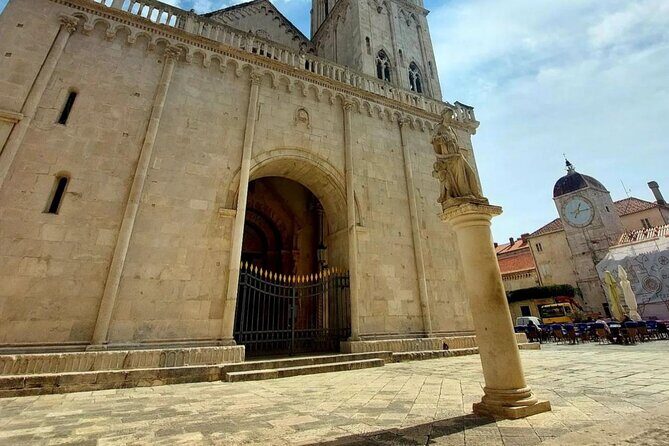Private Trogir Walking Tour with Local Guide - Exploring Trogir’s Historic Center