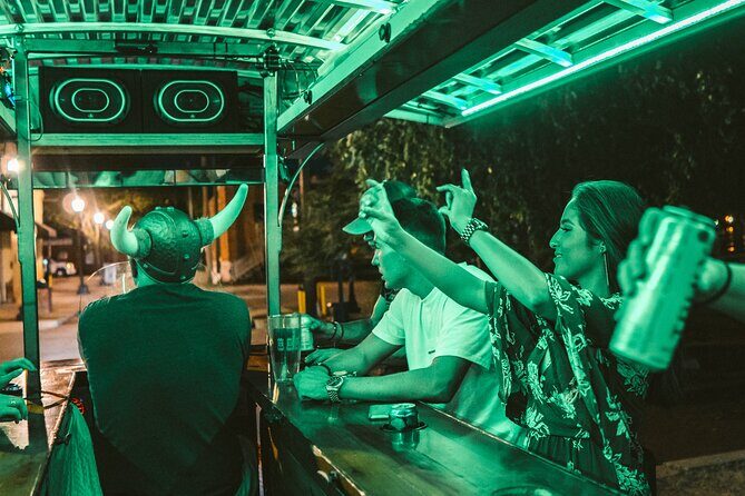 Private Trolley Pub w/ Bar+Mural Stops: up to 15ppl - Exploring the Experience: What’s Included and How It Works