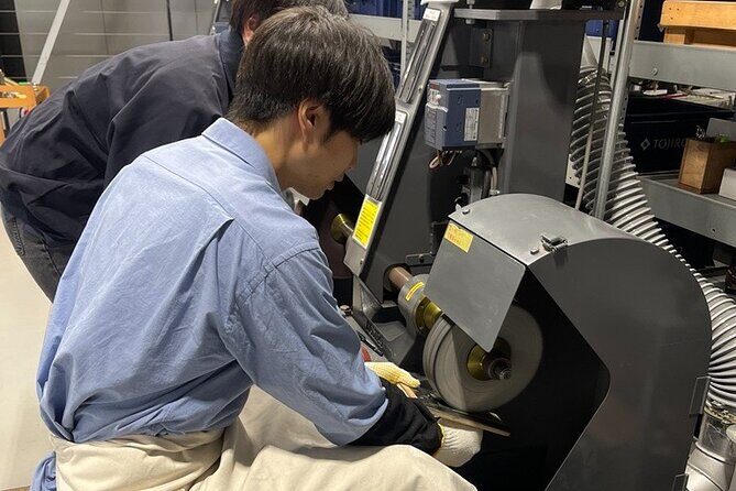 Private Tsubame Sanjo Fruit Knife Making Tour with Licensed Guide - Key Points