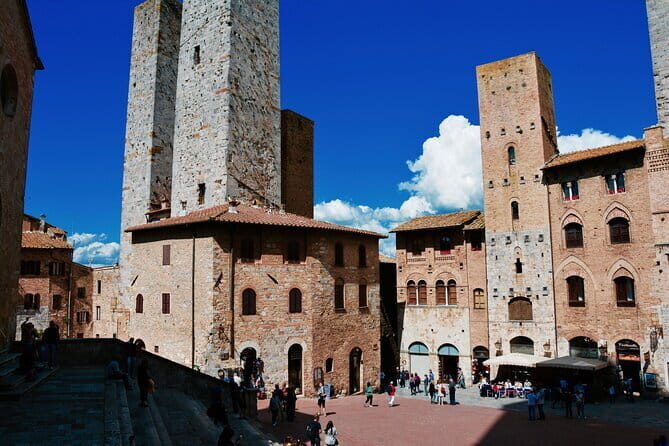 Private Tuscany Day Tour: San Gimignano and Chianti Wine Region from Florence - Who Should Book This Tour?