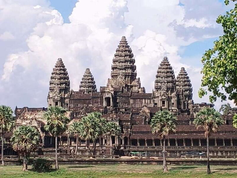 Private Two Day Trip: Angkor Temples with Floating Village - Key Points