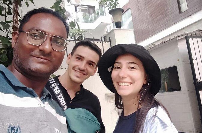 Private Udaipur City Tour With a Professional Guide and Chauffeur - Key Points