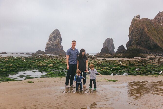 Private Vacation Photography Session with Local Photographer in Portland - Key Points