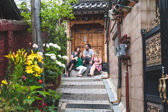 Private Vacation Photography Session with Local Photographer in Seoul - Who Will Love This Tour?