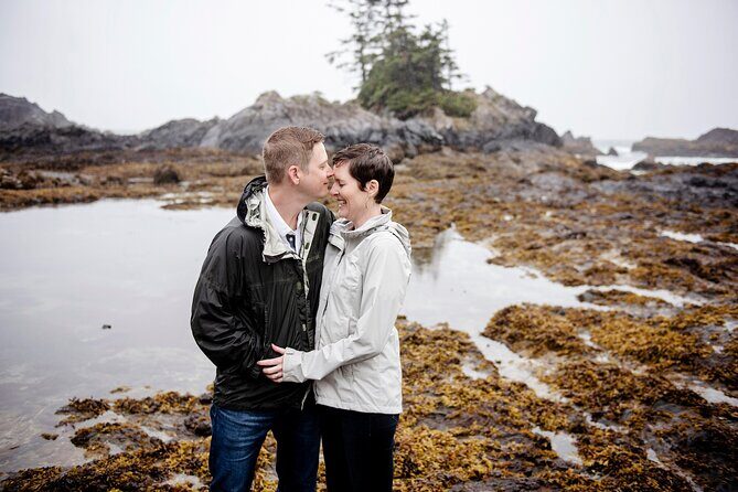 Private Vacation Photography Session with Local Photographer in Tofino - FAQs