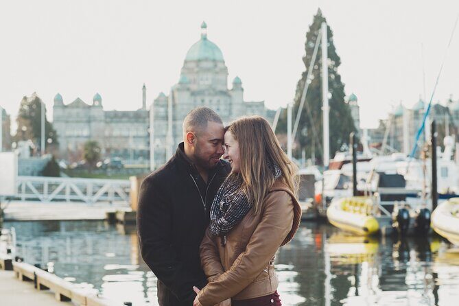 Private Vacation Photography Session with Local Photographer in Victoria - FAQ