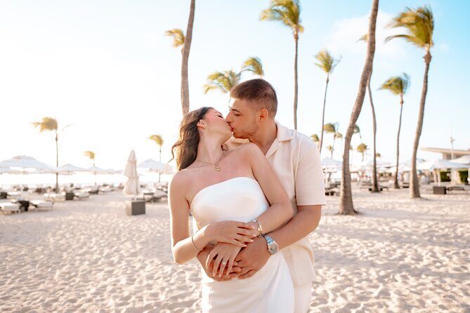 Private Vacation Photoshoot with Photographer in Curacao - Why Choose a Private Vacation Photoshoot in Curacao?