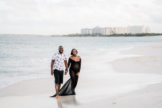 Private Vacation Photoshoot with Photographer in Gulf Shores - A Personalized Photoshoot in Gulf Shores That Captures Your Best Moments