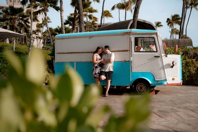 Private Vacation Photoshoot with Photographer in Honolulu - An In-Depth Look at the Private Vacation Photoshoot in Honolulu